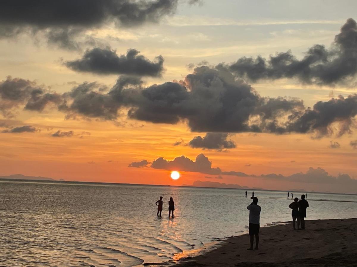 All At Sea Beach Resort Baan Tai Bagian luar foto