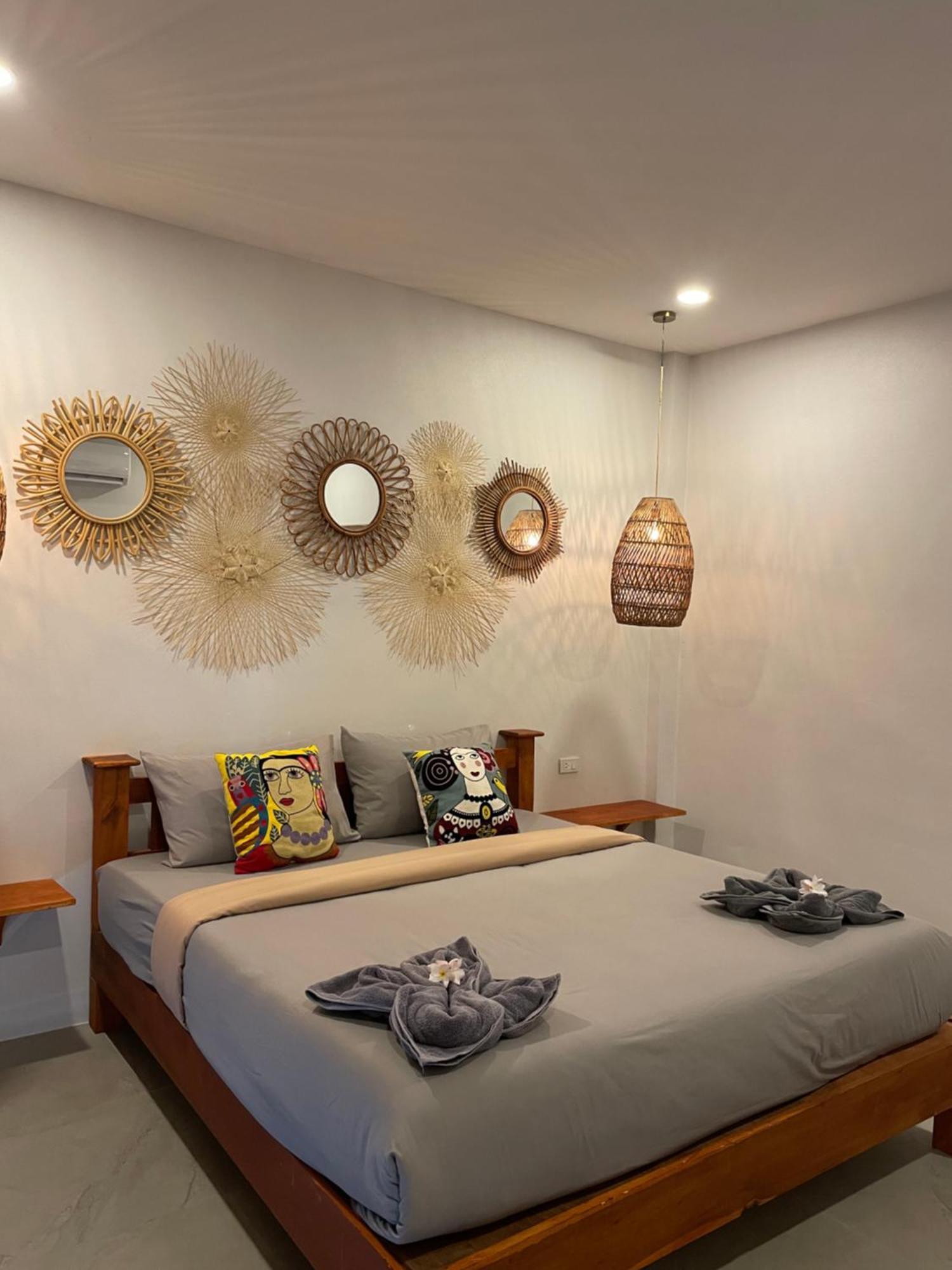 All At Sea Beach Resort Baan Tai Bagian luar foto