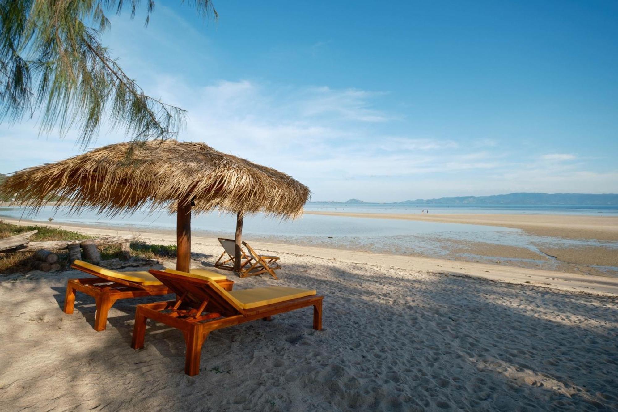 All At Sea Beach Resort Baan Tai Bagian luar foto